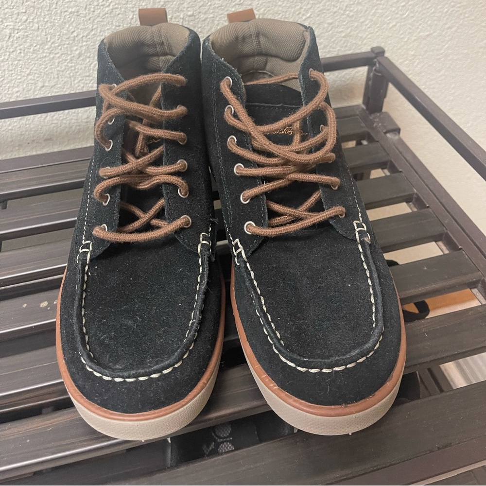 Eddie Bauer shoes